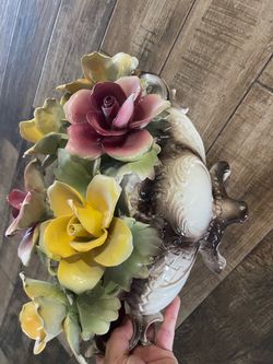 Italian Capodimonte porcelain floral centerpiece,