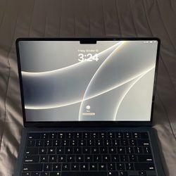 2024 Macbook Air M2 Chip
