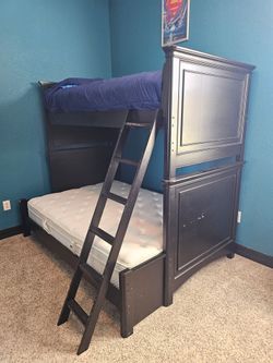 Bunk bed set