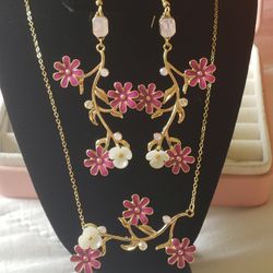 Necklace Set