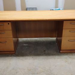 Office Desk