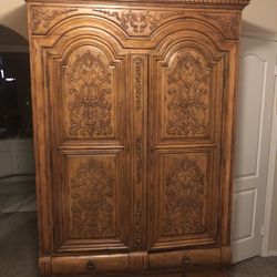 Armoire