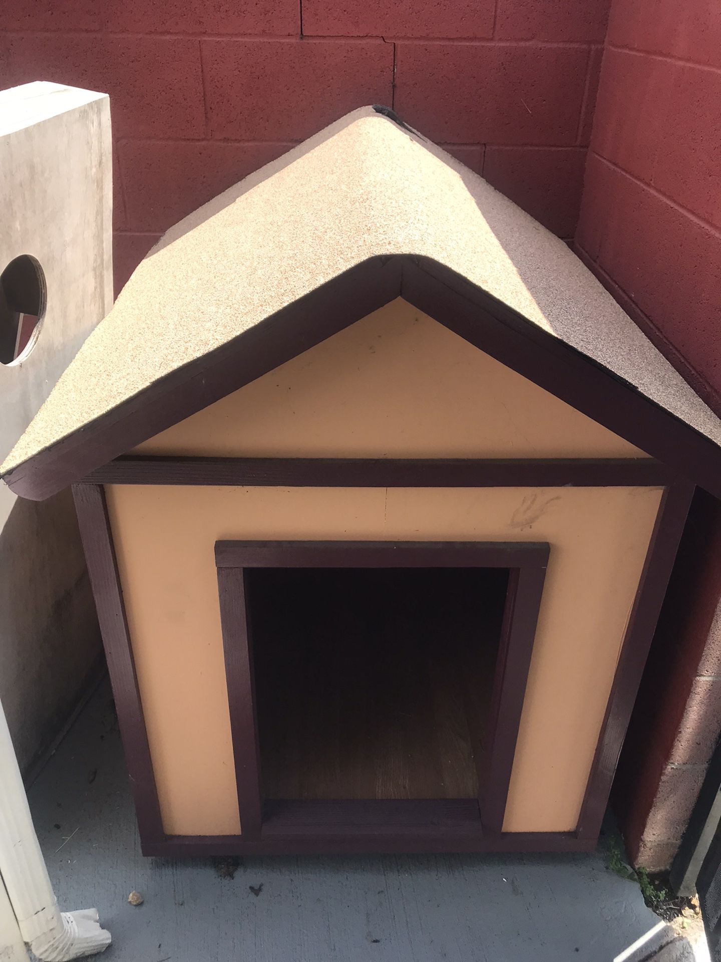 Dog House