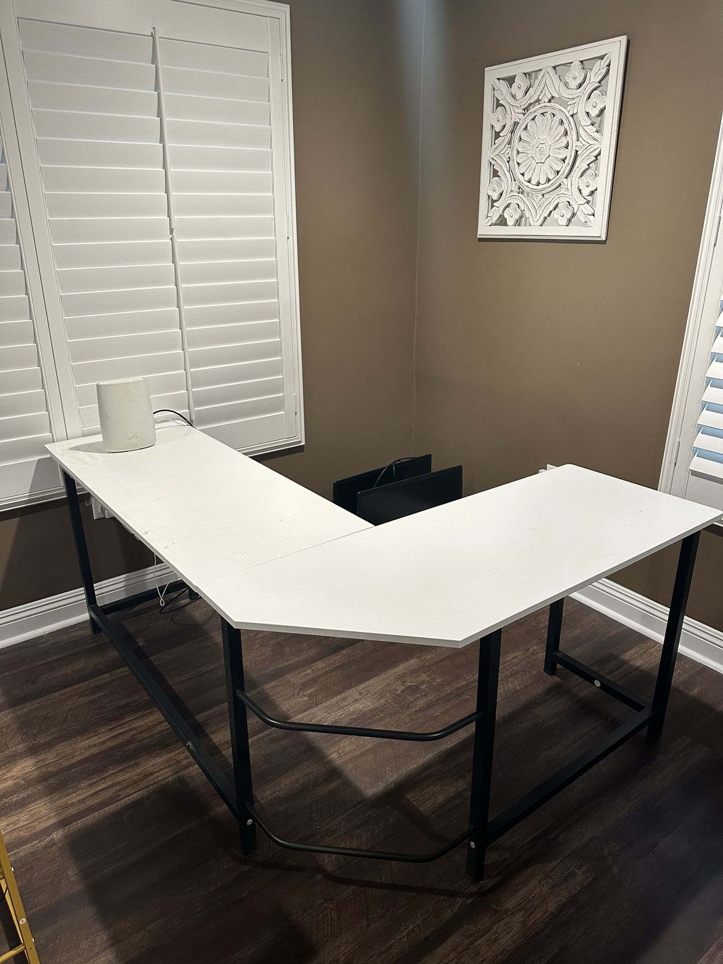 L Shaped Corner Desk
