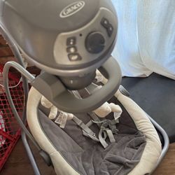 Graco baby Swing