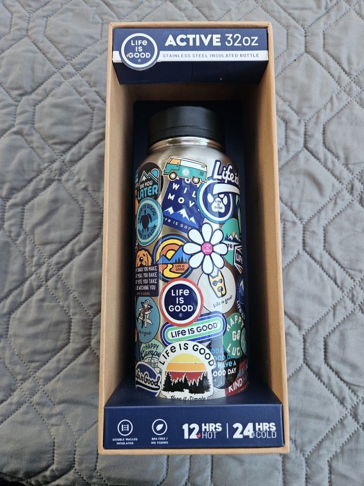 Life Is Good 32oz Water Bottle