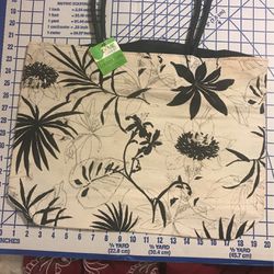 Ladies Black And Cream Tote By Home Design