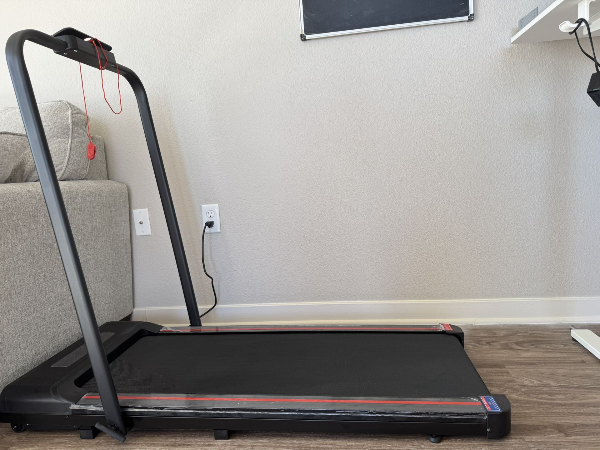 Folding Treadmill/ Walking Pad in almost new condition