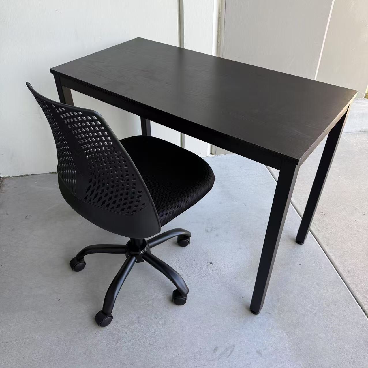 New In Box 40x20x30 Inches Tall Black Desk Table With Pink White Office Chair Combo Set