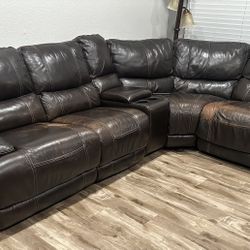 Leather sectional Sofa 