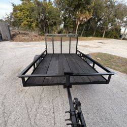 5x8 Trailer W/ Ramp 