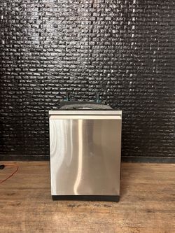 SAMSUNG DISHWASHER w/WARRANTY! R3682A