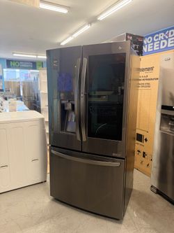 ✨ SALE ✨LG Used Refrigerator with Showcase Door
