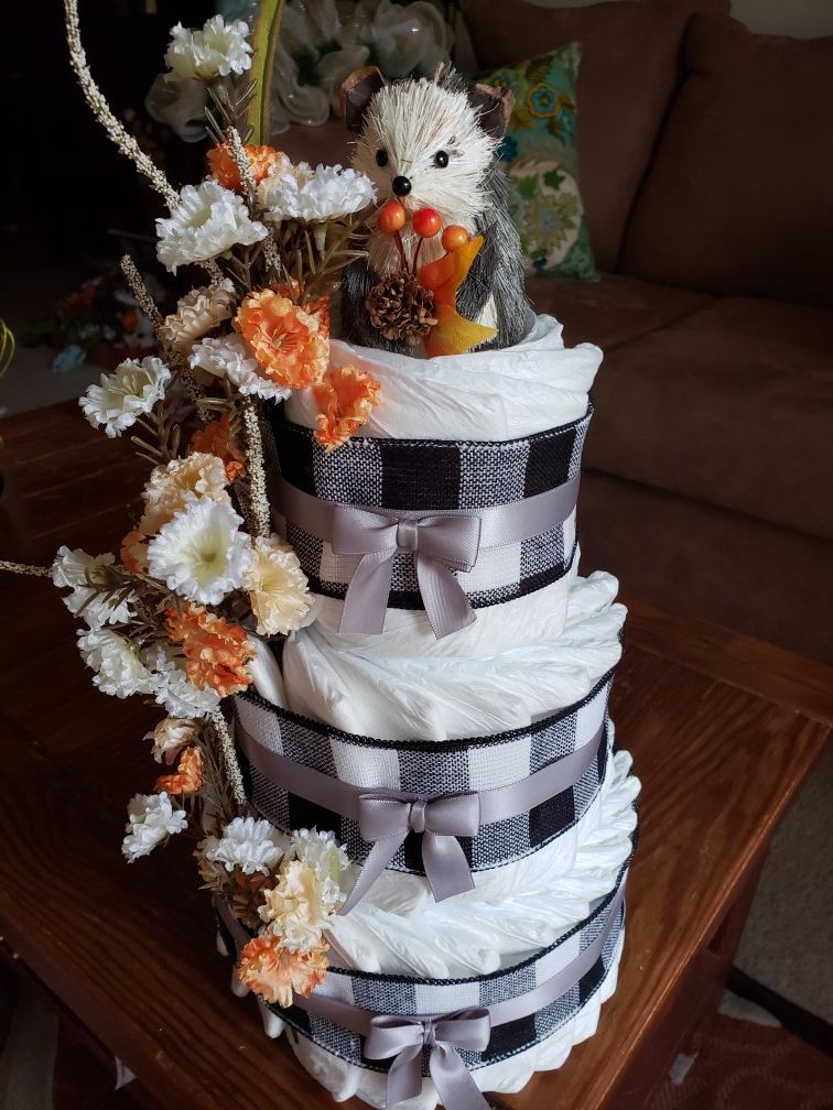 Diaper cake