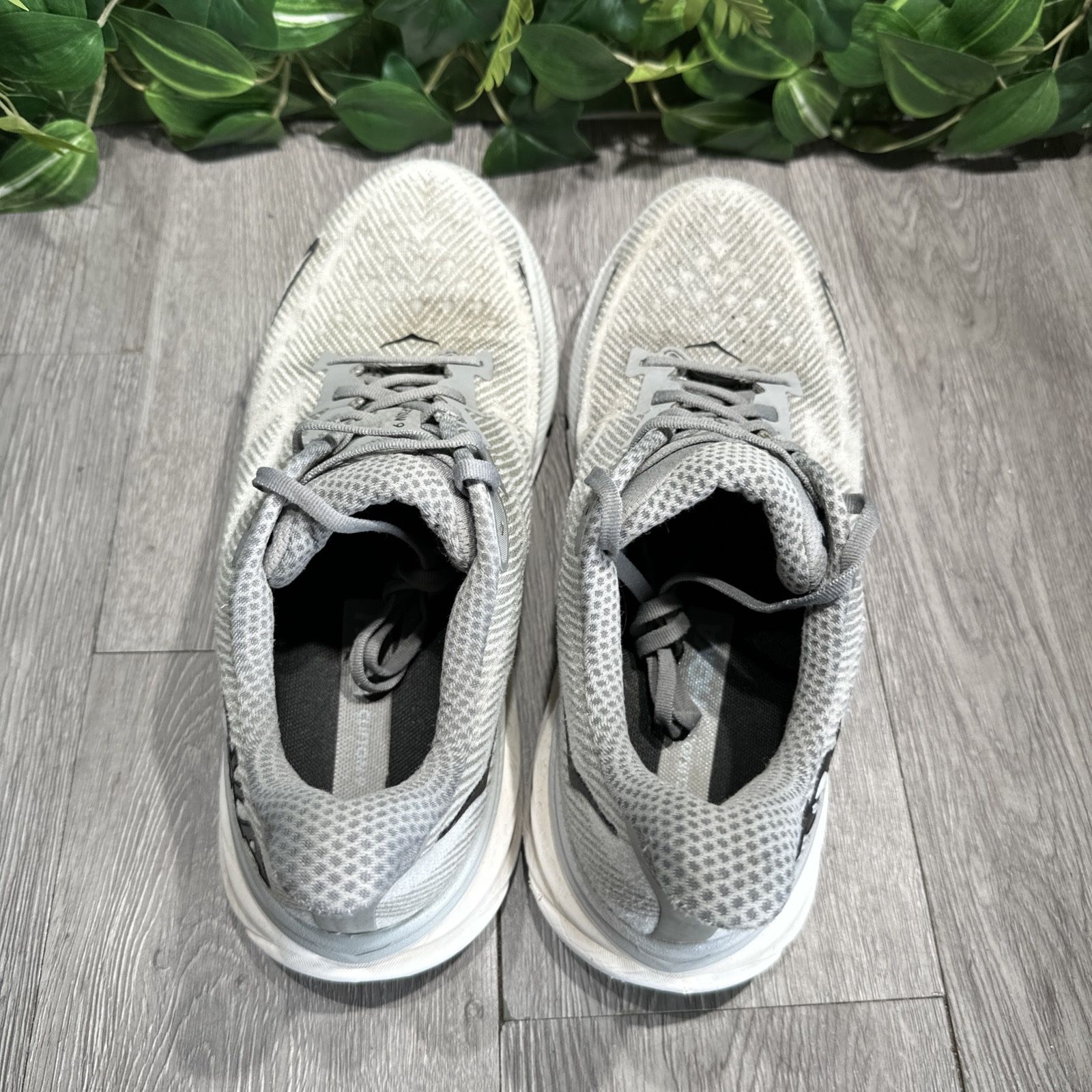 Hoka One One Clifton 9 1127895 HMBC Gray Running Shoes 