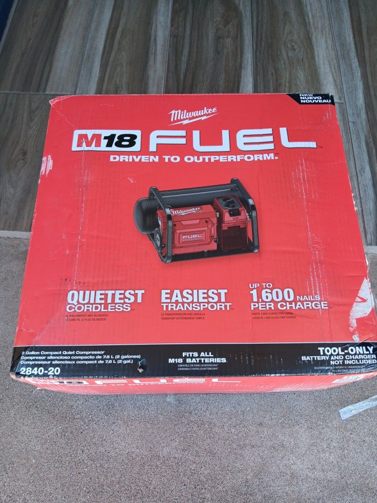 AIR COMPRESSOR MILWAUKEE TOOL ONLY