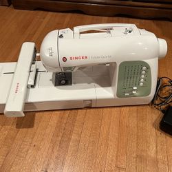 Singer sewing Machine & embroidery 