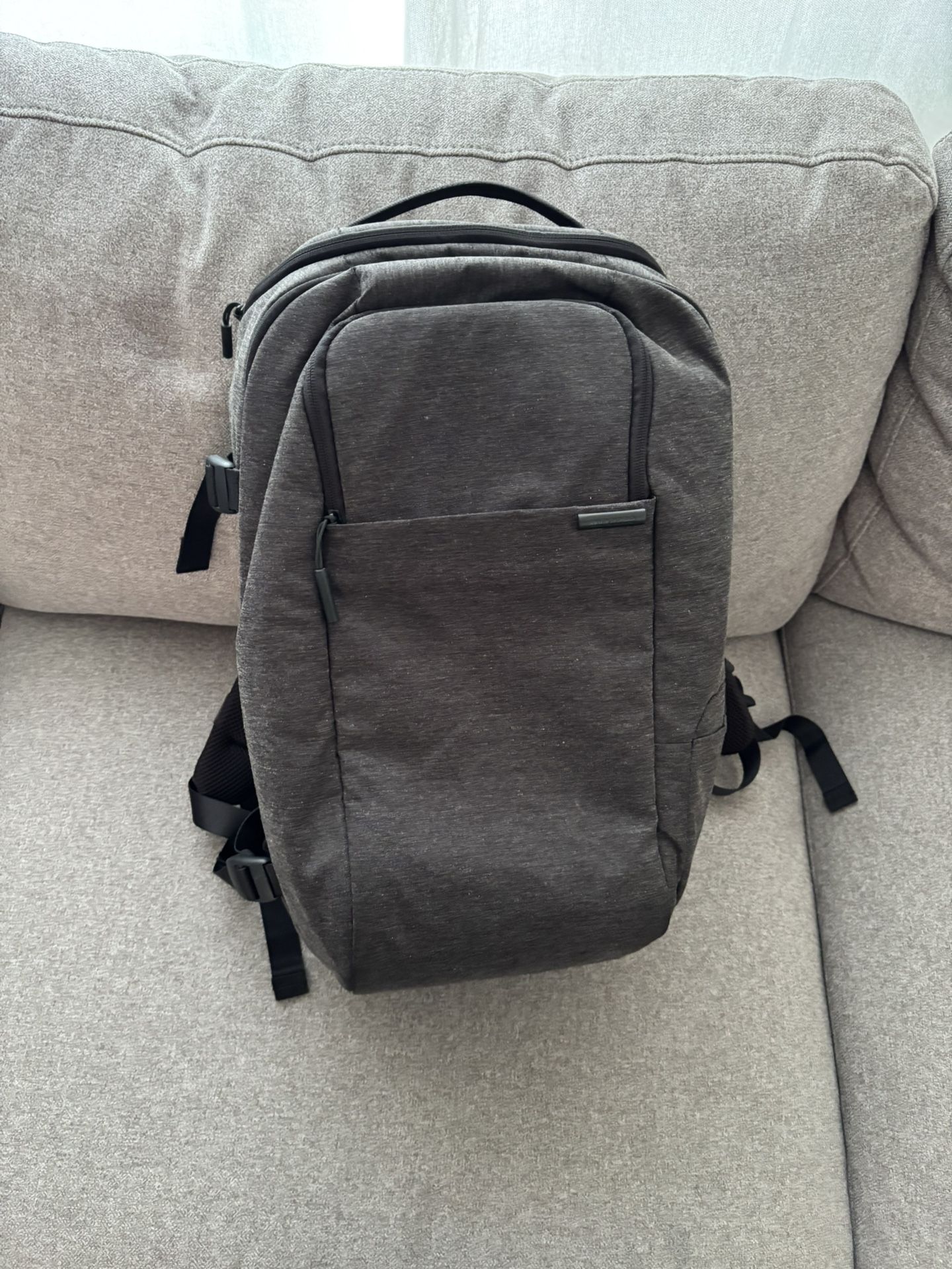 Incase DSLR Camera Backpack