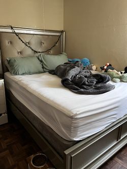 Grey Queen 3 Piece Bedroom Set