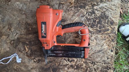 Paslode Cordless Trim Gun .
