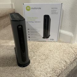 Motorola MG7315 Modem WiFi Router Combo 