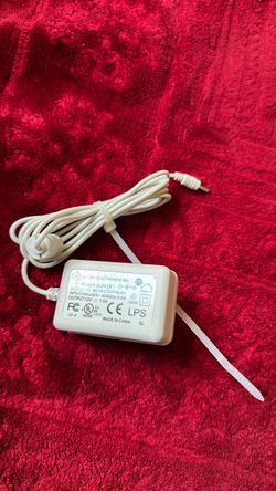 Leader Electronics 12V DC Power Supply Adapter