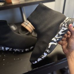 ❗️TRADES FOR INSTRUMENTS❗️ balenciaga speed graffiti sock shoes and burberry slides 