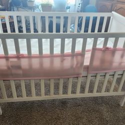 Crib with Mattress Barely Used