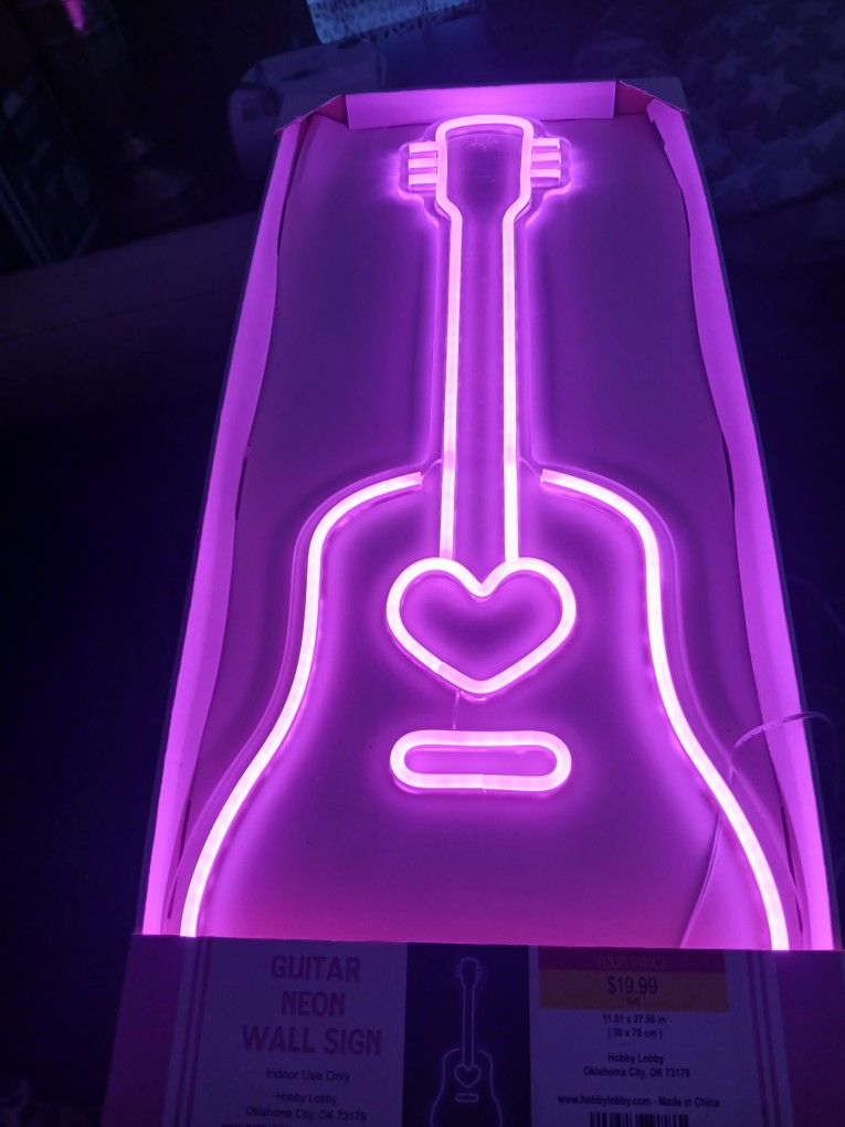 Neon Wall Decor GUITAR PINK WITH HEART
