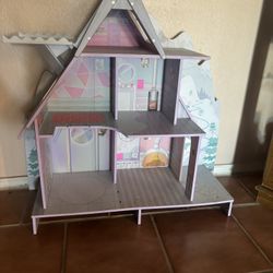 LOL Doll house
