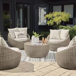 Patio Furniture 