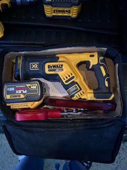 Dewalt DCS367 20v Xr variable speed reciprocating saw