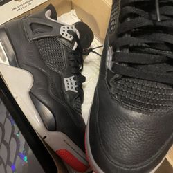 Jordan 4,1….