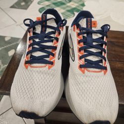 Brooks Levitate GTS 5 Athletic Running Shoes  White Men's Size 8.5