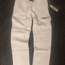 Light Oat Essential Sweatpants Size Small