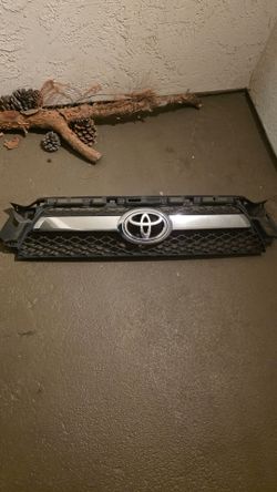 4 runner Grill OEM
