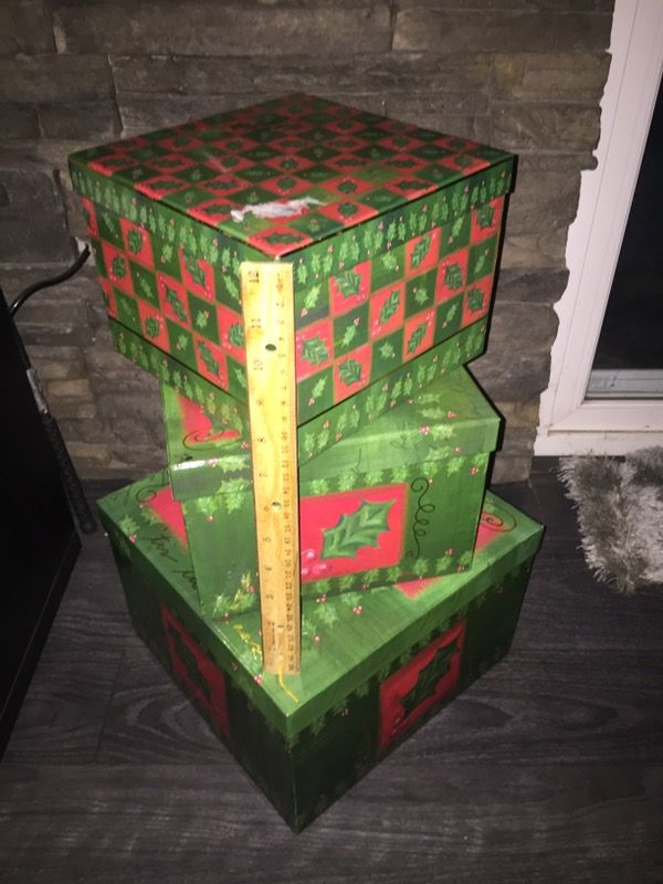 Christmas boxes & ornaments