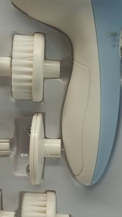 BEAUTY CARE MASSAGER