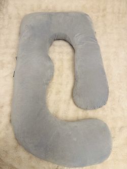 Gray Full Body Pregnancy Pillow- Momcozy
