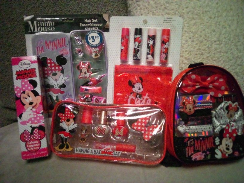 Minnie Mouse Nail Polish, Perfume,Lip Gloss,Hair Accessories