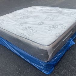 New King Pillowtop Mattress And Box Spring Set 
