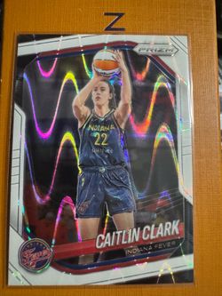 2025 Prizm WNBA Caitlin Clark White Seismic Prizm #22 Indiana Fever