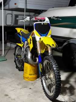 Suzuki rm125