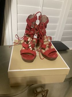 Micheal Kors Heels