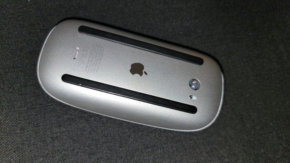 Apple Mouse