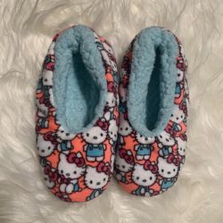 Hello Kitty Slippers For A 7-10 Years Old