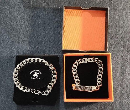 New 2 Stainless steel bracelets.