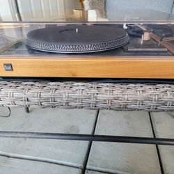 Dual TURNTABLE