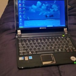 Gateway Mini Laptop