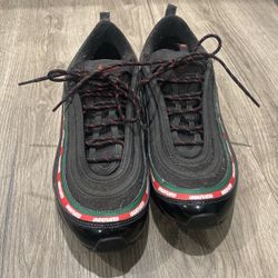 Air Max Undefeated